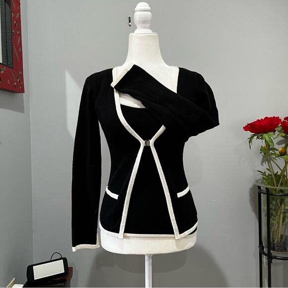 NEW Bebe Colorblock Knit Two Tone Contrast Cardigan Cami Sweater Twin Set Bla… - Picture 2 of 16